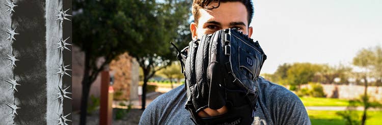 2023 Chicago White Sox Glove Day