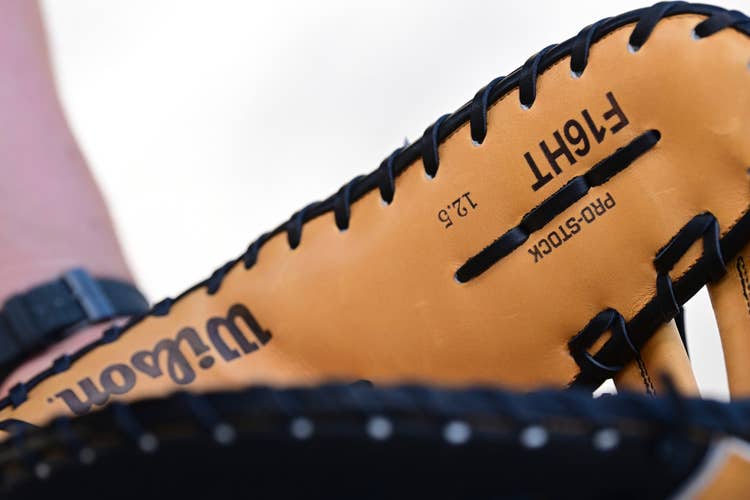 Trey Mancini's A2000 F16HT First Base Mitt