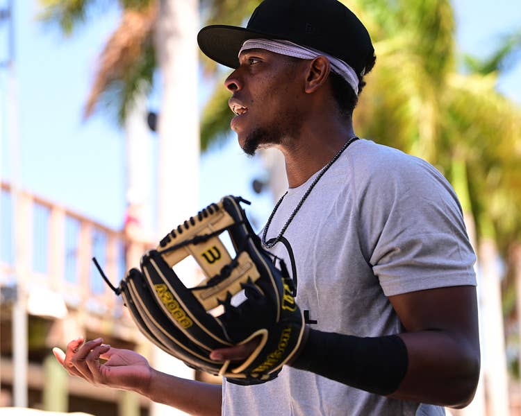 Ke'Bryan-Hayes-Pittsburgh-Pirates-Baseball-Glove-Wilson-A2000