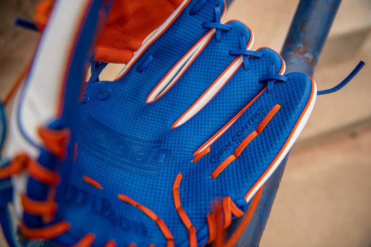 2022-Custom-Wilson-Softball-Glove-A2000-KS7-Kelsey-Stewart