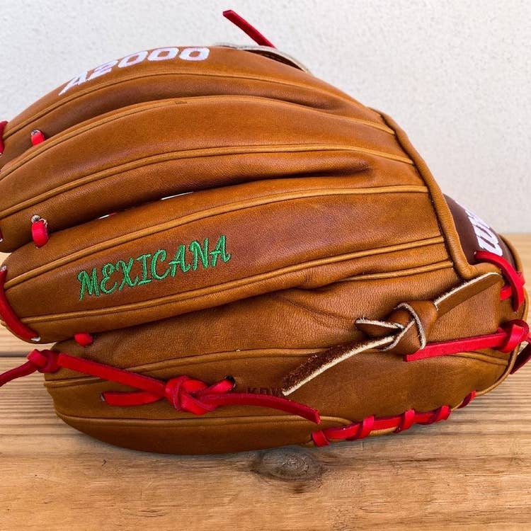 Mexico-Softball-Shortstop-Anissa-Urtez-Wilson-Fastpitch