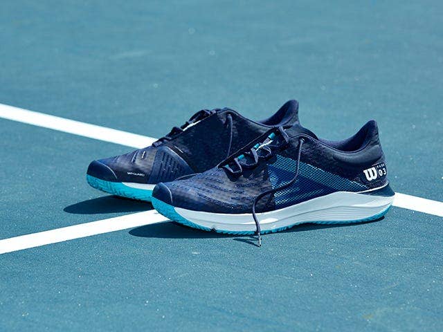 Men's tennis shoes