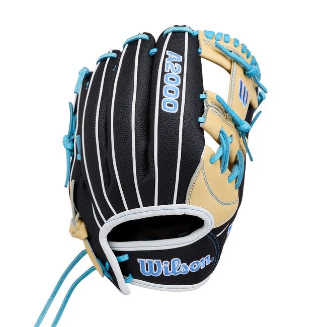 2027 A2000® FP1175SS 11.75” Infield Fastpitch Glove | Wilson