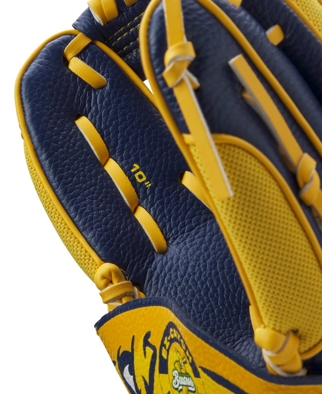 超格安価格 Catch™ EZ A200™ 2024 Savannah Glove T-Ball 10” Bananas 軟式用