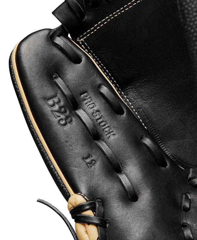 2024 A2000 B23SS 12” Pitcher's Baseball Glove | Wilson