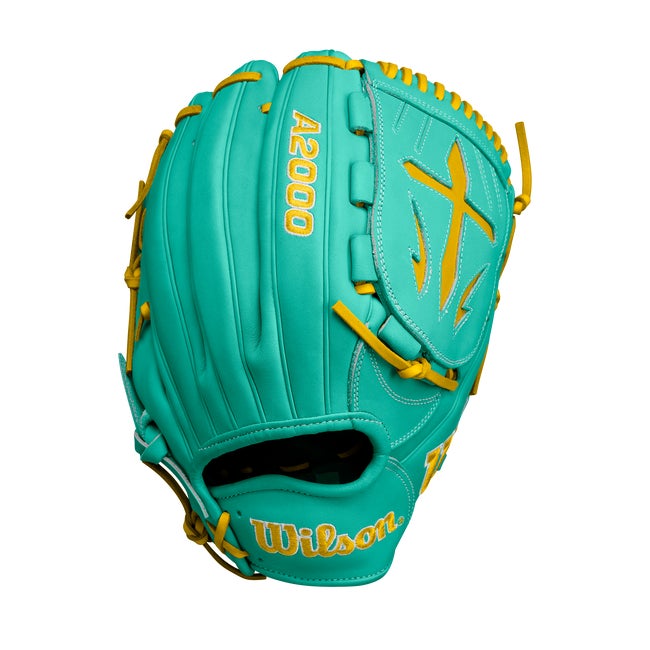 

Wilson Fall 2024 A2000® B23 12” Pitcher’s Baseball Glove - Size 12"