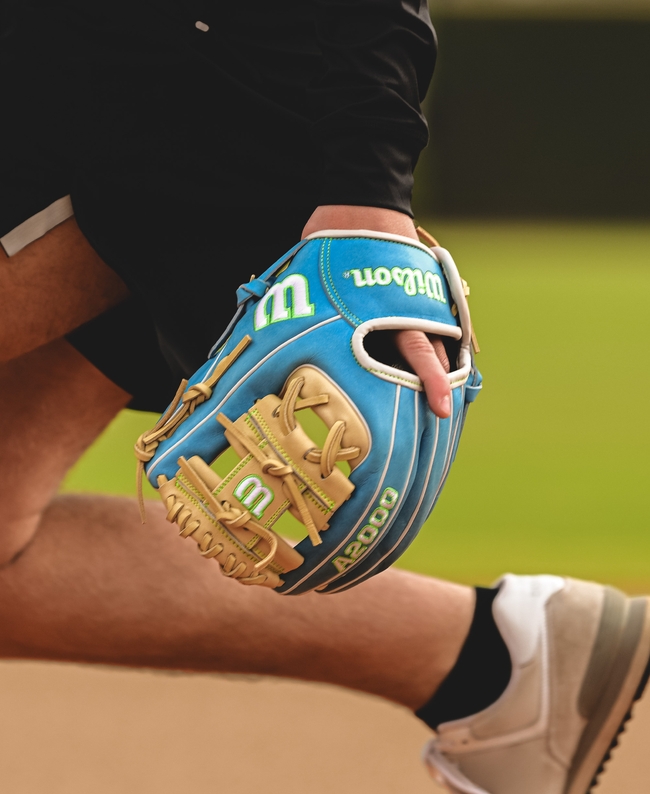 Winter 2024 A2000® PF11 11” Infield Baseball Glove Image 2 of 10