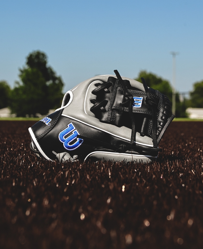 2024 A900® PF1125 Pedroia Fit™ 11.25” Infield Baseball Glove Image 3 of 7
