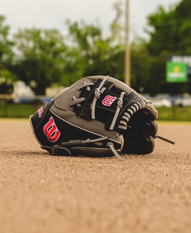 2024-2025 A1000® 1787 11.75” Infield Baseball Glove Image 2 of 10