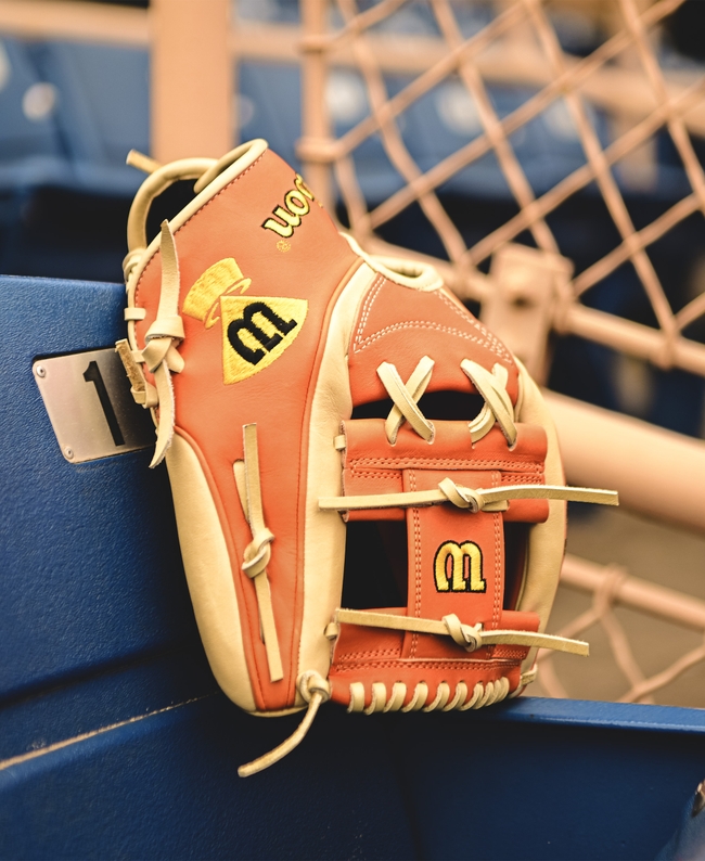 Winter 2024 Matt Chapman A2K® MC26 Game Model 11.75” Infield Baseball Glove Image 3 of 11