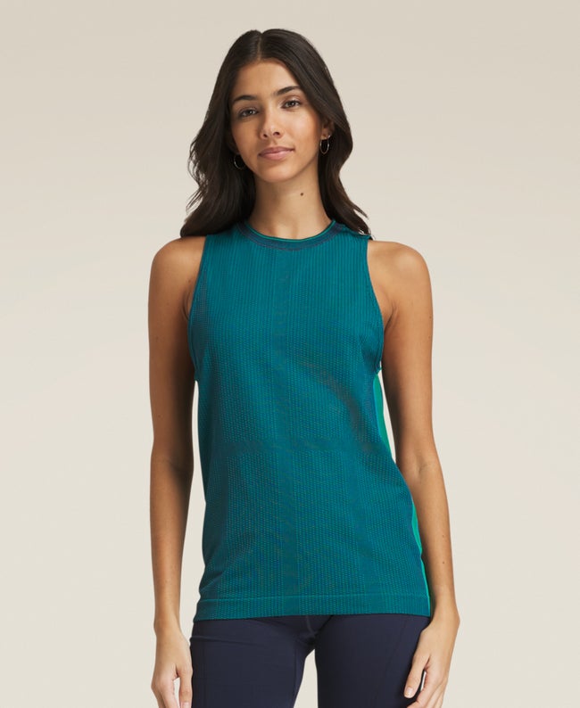 

Wilson Lakeshore Basketball Tank Top