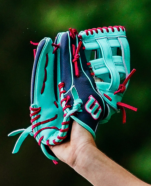 2027 A2000® 1786SS 11.5” Infield Baseball Glove | Wilson Sporting