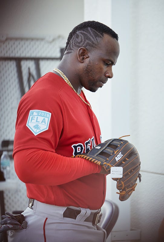2019 wilson clearance glove day